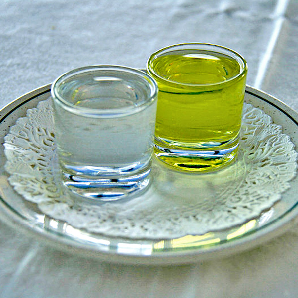 Chupito de aguardiente orujo