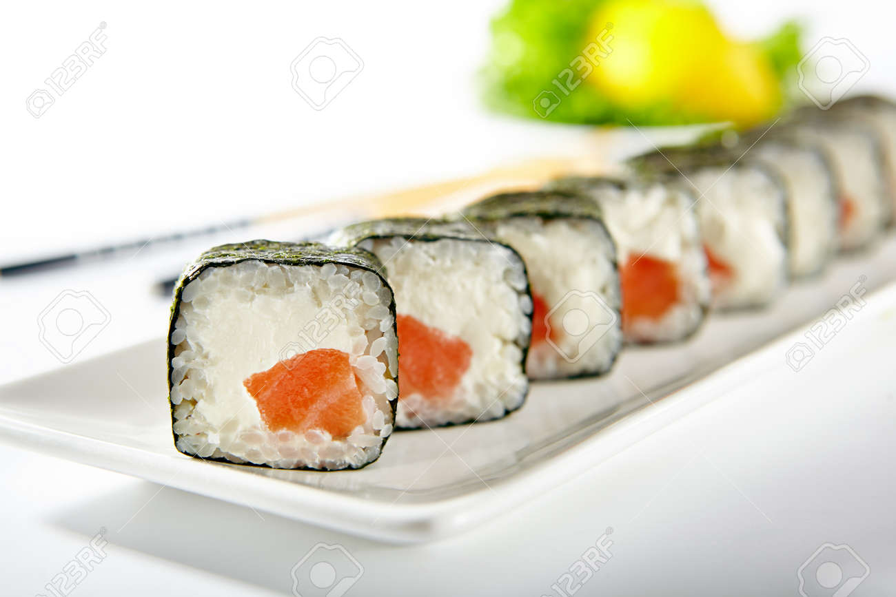 HOSOMAKI PHILADELPHIA  SALMÓN X8